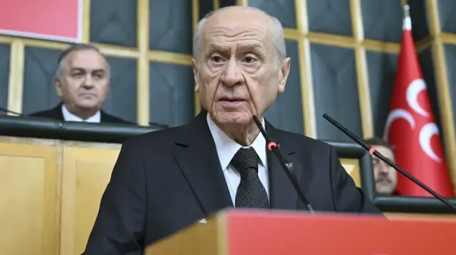 devlet bahceli chpde eksen kaymis erdem kaybolmustur iQ94RJlb.webp