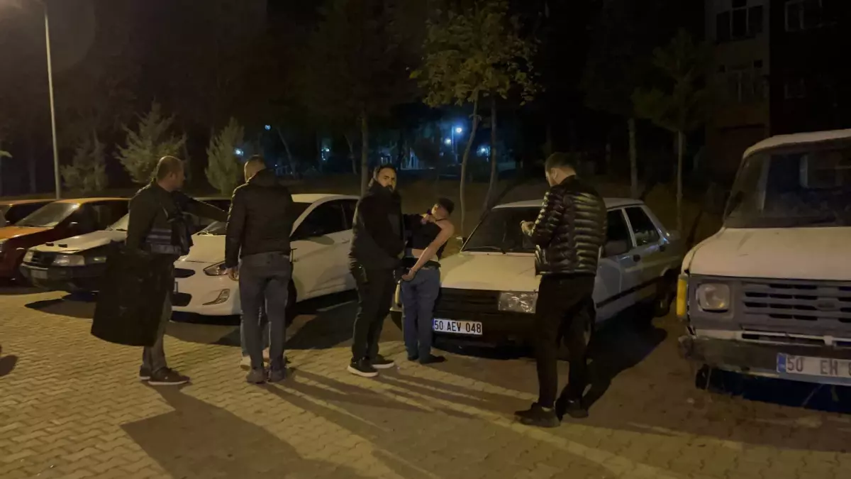 kayinpederini bicakla yaralayan damat polise direndi qFM1PH9b.jpg